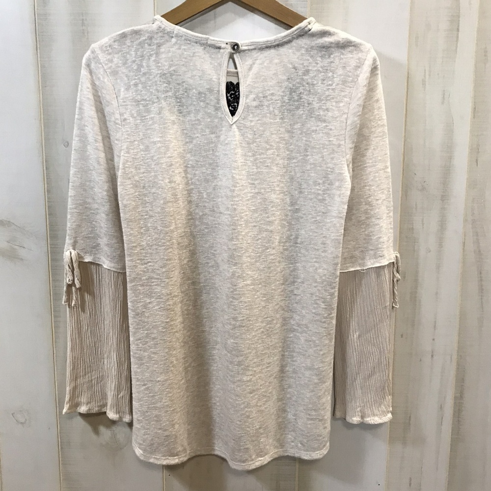 Altar'd State Cream Black Bell Sleeve Boho Top M - Picture 2 of 3